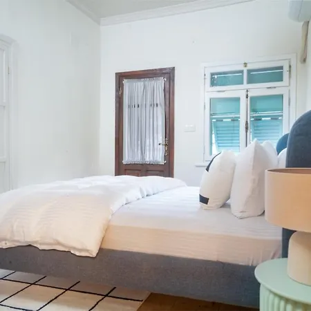 Miniq Homes 104 - The Luxurious Stone Retreat فيلة فوكا