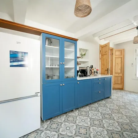 Miniq Homes 104 - The Luxurious Stone Retreat Foça